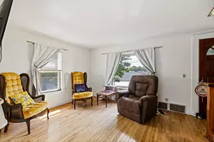 37 Kennedy Memorial Dr, Waterville, ME 04901 - Photo 7