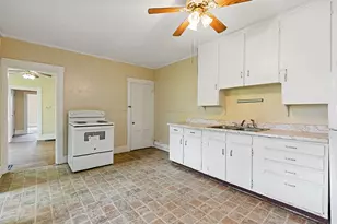 12 Weston St, Augusta, ME 04330 - Photo 9