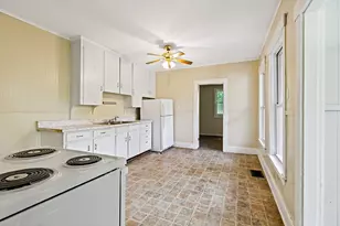 12 Weston St, Augusta, ME 04330 - Photo 5