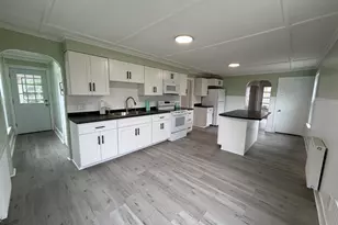 77 Halifax St, Winslow, ME 04901 - Photo 9