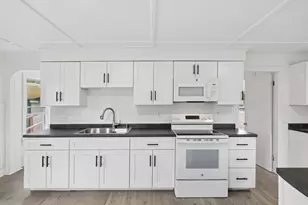 77 Halifax St, Winslow, ME 04901 - Photo 13
