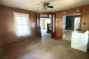 627 Prospect Ave, Rumford, ME 04276 - Photo 19