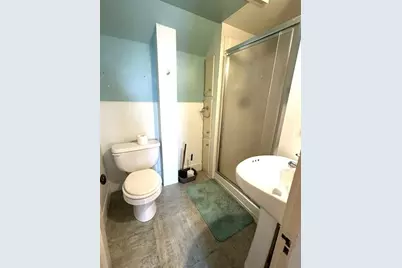 627 Prospect Avenue, Rumford, ME 04276 - Photo 15