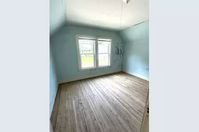 627 Prospect Avenue, Rumford, ME 04276 - Photo 13