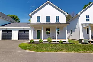 17 Magnolia Ln, Gardiner, ME 04345 - Photo 1