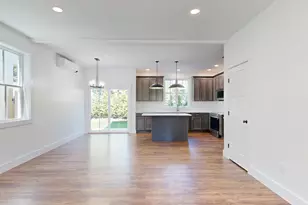 21 Magnolia Ln, Gardiner, ME 04345 - Photo 7