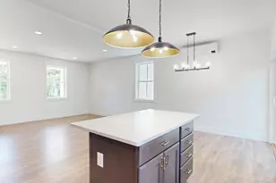 21 Magnolia Ln, Gardiner, ME 04345 - Photo 17