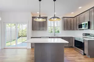 21 Magnolia Ln, Gardiner, ME 04345 - Photo 11