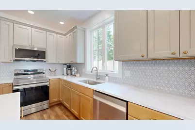 25 Magnolia Lane #25, Gardiner, ME 04345 - Photo 17