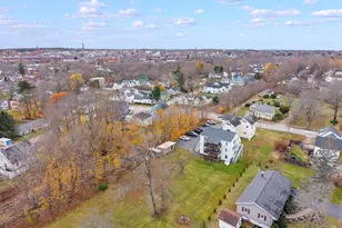 91 Bradley St, Saco, ME 04072 - Photo 9