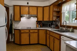 42 Belmont Ave, Randolph, ME 04346 - Photo 5