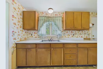 37 Marlboro Avenue, Augusta, ME 04330 - Photo 13