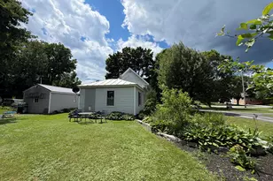12 Elm St, Newport, ME 04953 - Photo 45