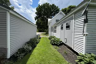 12 Elm St, Newport, ME 04953 - Photo 43