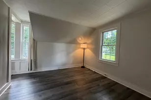 12 Elm St, Newport, ME 04953 - Photo 33