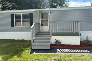 8 Mayflower Dr, Old Orchard Beach, ME 04064 - Photo 3