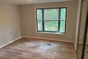 8 Mayflower Dr, Old Orchard Beach, ME 04064 - Photo 9