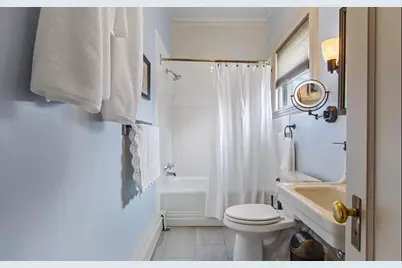 29 Deering Street #3, Portland, ME 04101 - Photo 17