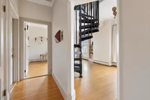 29 Deering St, Portland, ME 04101 - Photo 11