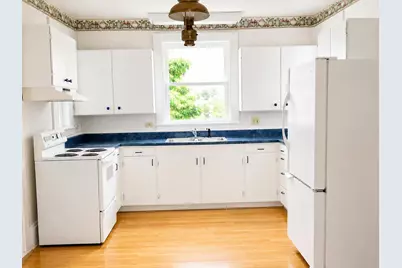 27 Pleasant Street, Fort Kent, ME 04743 - Photo 3