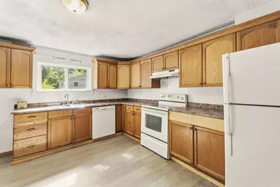 32 Clinton Street, Milo, ME 04463 - Photo 9