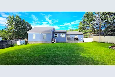 122 Dudley Street, Presque Isle, ME 04769 - Photo 17