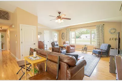 13 Carriage Lane, Hermon, ME 04401 - Photo 9