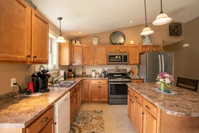 13 Carriage Lane, Hermon, ME 04401 - Photo 5