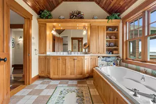 22 Cragmoor Ln, Harpswell, ME 04003 - Photo 111