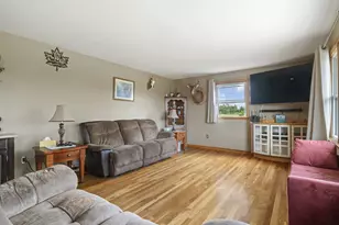 417 Main St, Readfield, ME 04355 - Photo 17