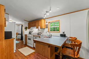 60 Pinnacle Rd, Liberty, ME 04949 - Photo 11