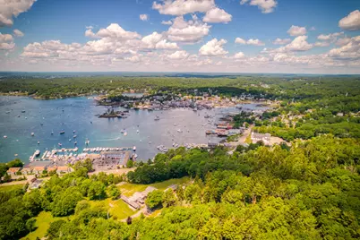87 Crest Avenue, Boothbay Harbor, ME 04538 - Photo 27