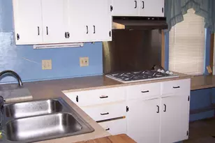 83 Elmwood Rd, Auburn, ME 04210 - Photo 9