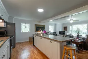 166 Washington St, Camden, ME 04843 - Photo 15