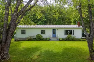 166 Washington St, Camden, ME 04843 - Photo 1