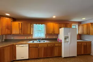 198 Taylor St, Lincoln, ME 04457 - Photo 5