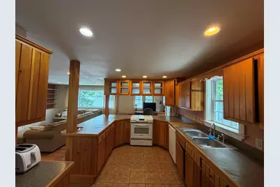 198 Taylor Street, Lincoln, ME 04457 - Photo 7