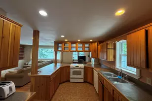 198 Taylor St, Lincoln, ME 04457 - Photo 7