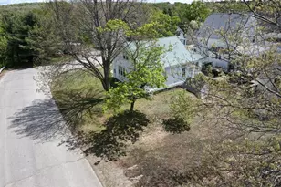 90 East Terrace, Millinocket, ME 04462 - Photo 3