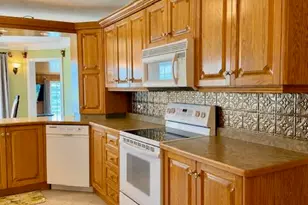 504 Albert St, Madawaska, ME 04756 - Photo 13