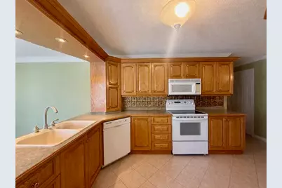 504 Albert Street, Madawaska, ME 04756 - Photo 19
