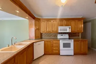 504 Albert St, Madawaska, ME 04756 - Photo 19