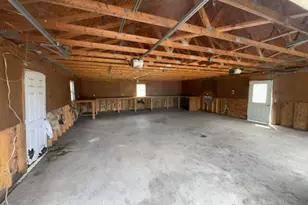 324 Stinson St, Pittsfield, ME 04967 - Photo 15