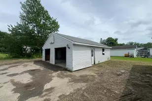 324 Stinson St, Pittsfield, ME 04967 - Photo 17