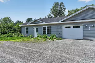 155 Estelle St, Pittsfield, ME 04967 - Photo 3