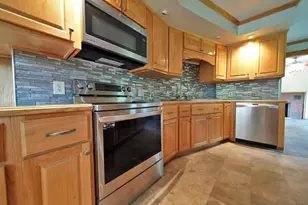 269 Bangor St, Houlton, ME 04730 - Photo 19
