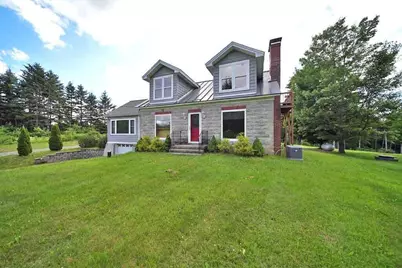 269 Bangor Street, Houlton, ME 04730 - Photo 11