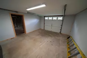 269 Bangor St, Houlton, ME 04730 - Photo 81