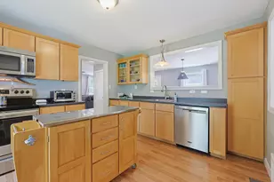 20 Summit Park Ave, Portland, ME 04103 - Photo 9