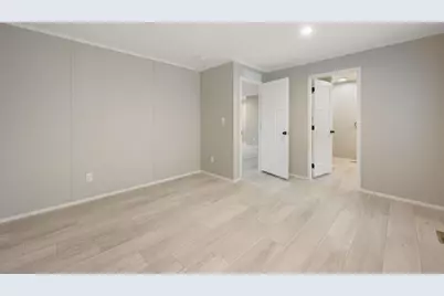 17 Spring Street, Newport, ME 04953 - Photo 23